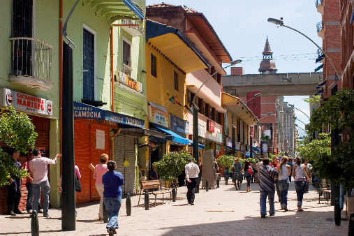 Vivere a Medellin, Colombia Vivere a Medellin, Colombia